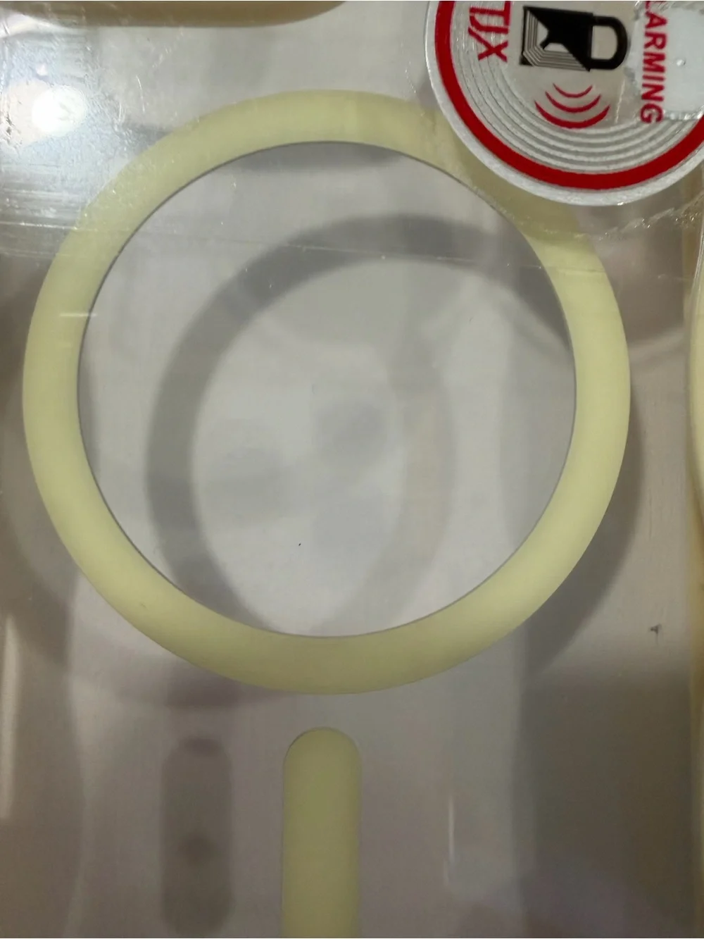 kate spade yellow cream edge